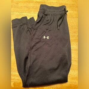 Under Armour black joggers S
